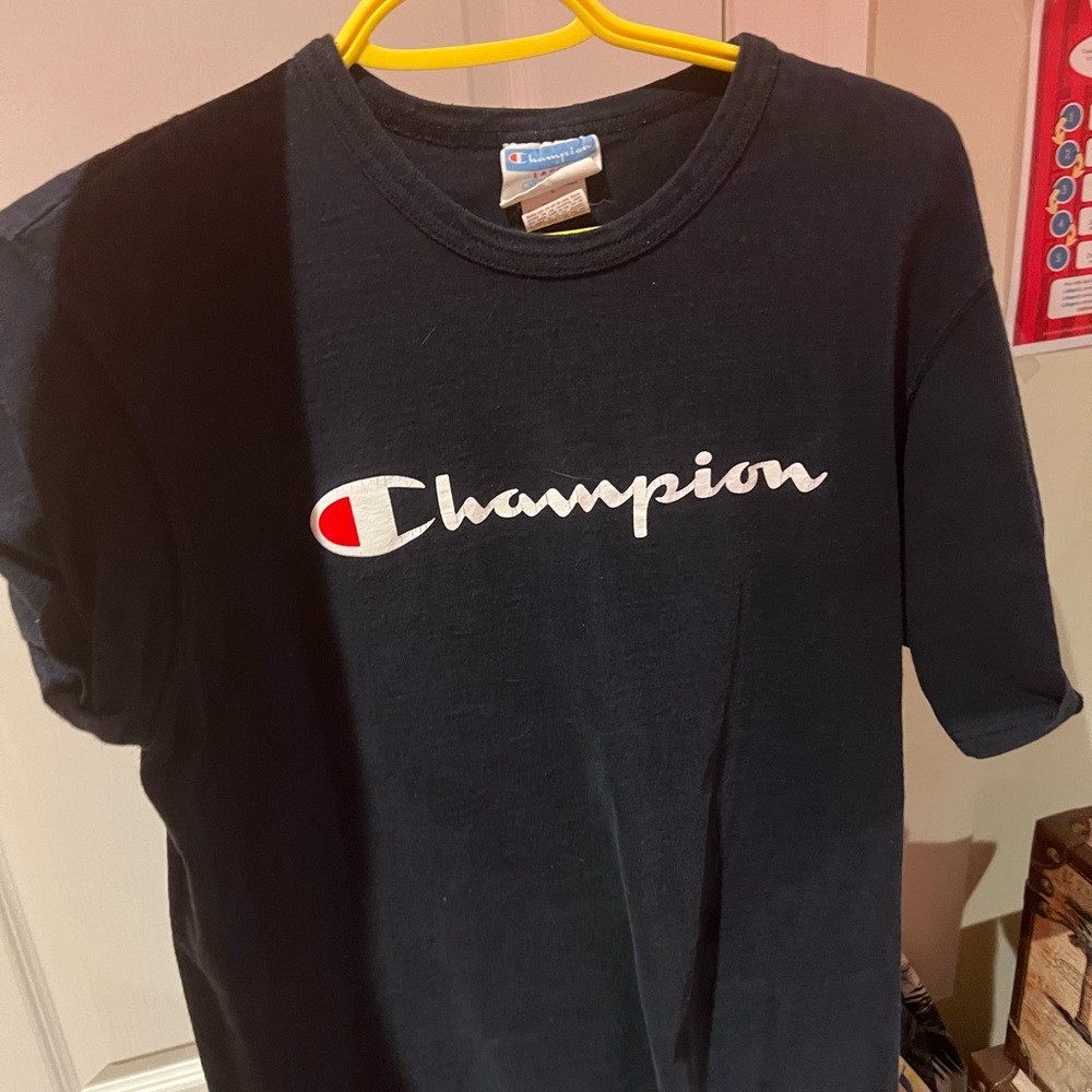 Champion t-shirt